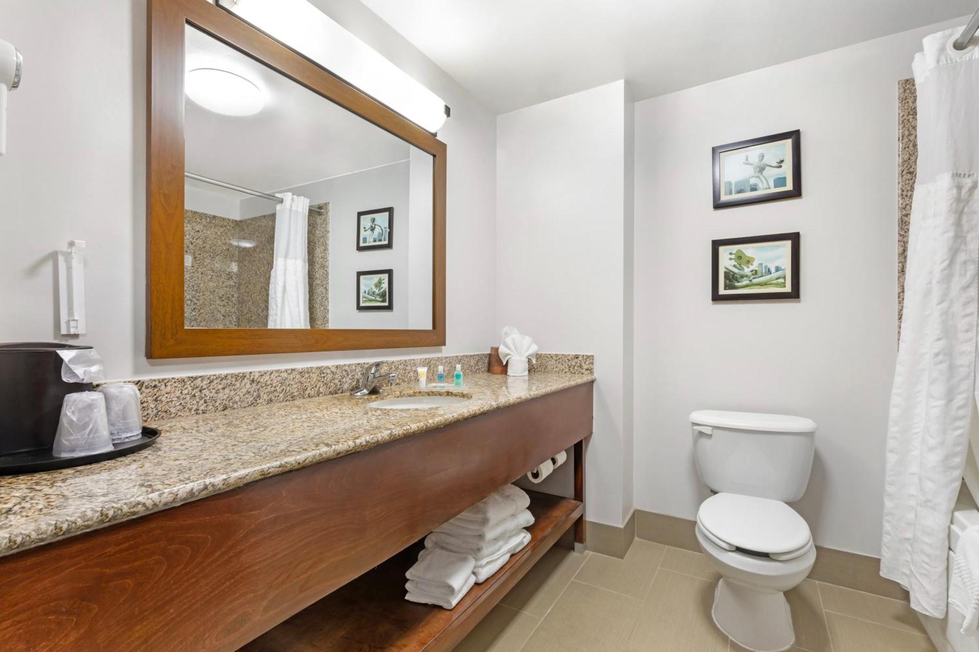 Comfort Suites Dfw N-Grapevine Zewnętrze zdjęcie