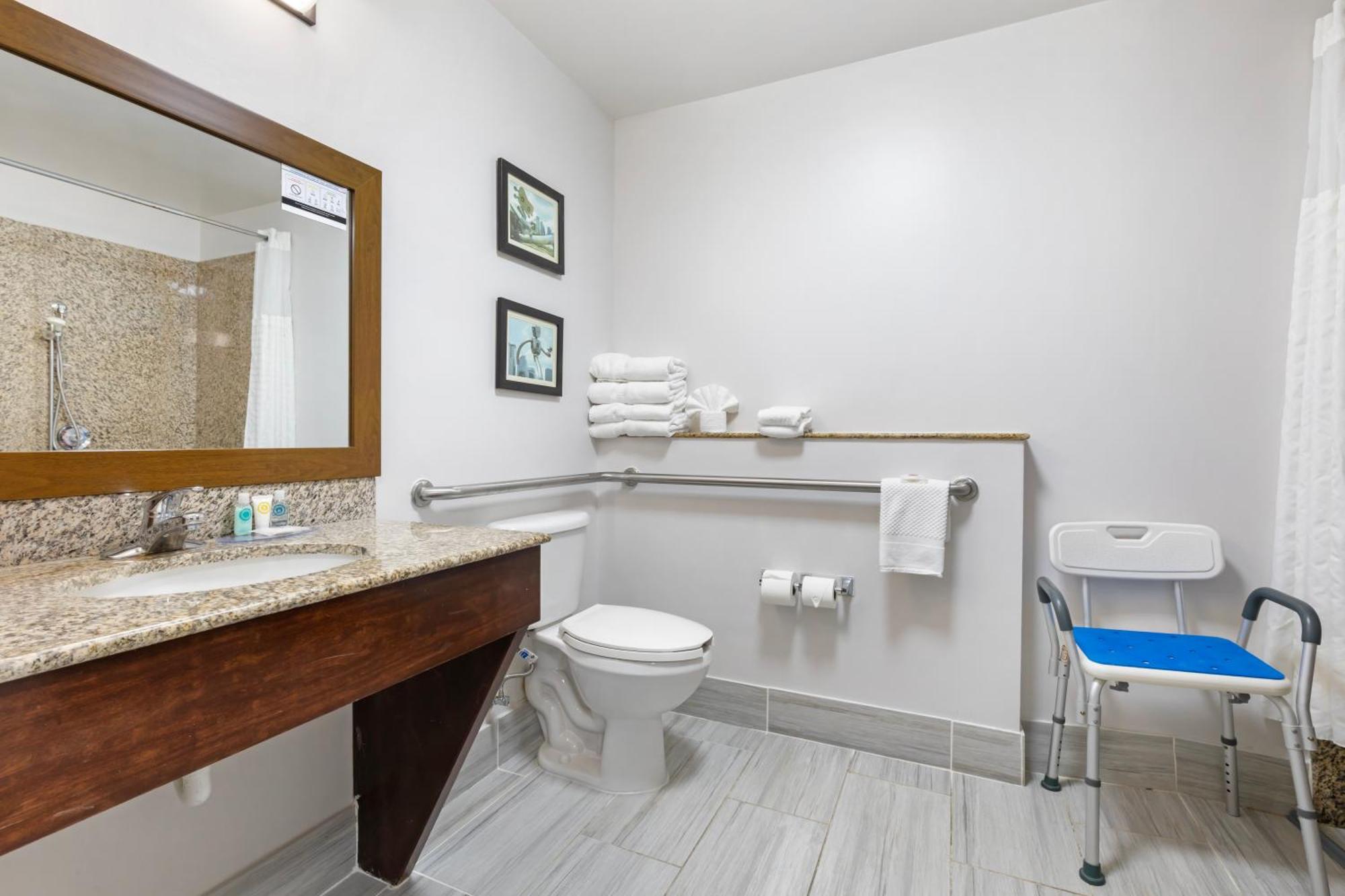 Comfort Suites Dfw N-Grapevine Zewnętrze zdjęcie