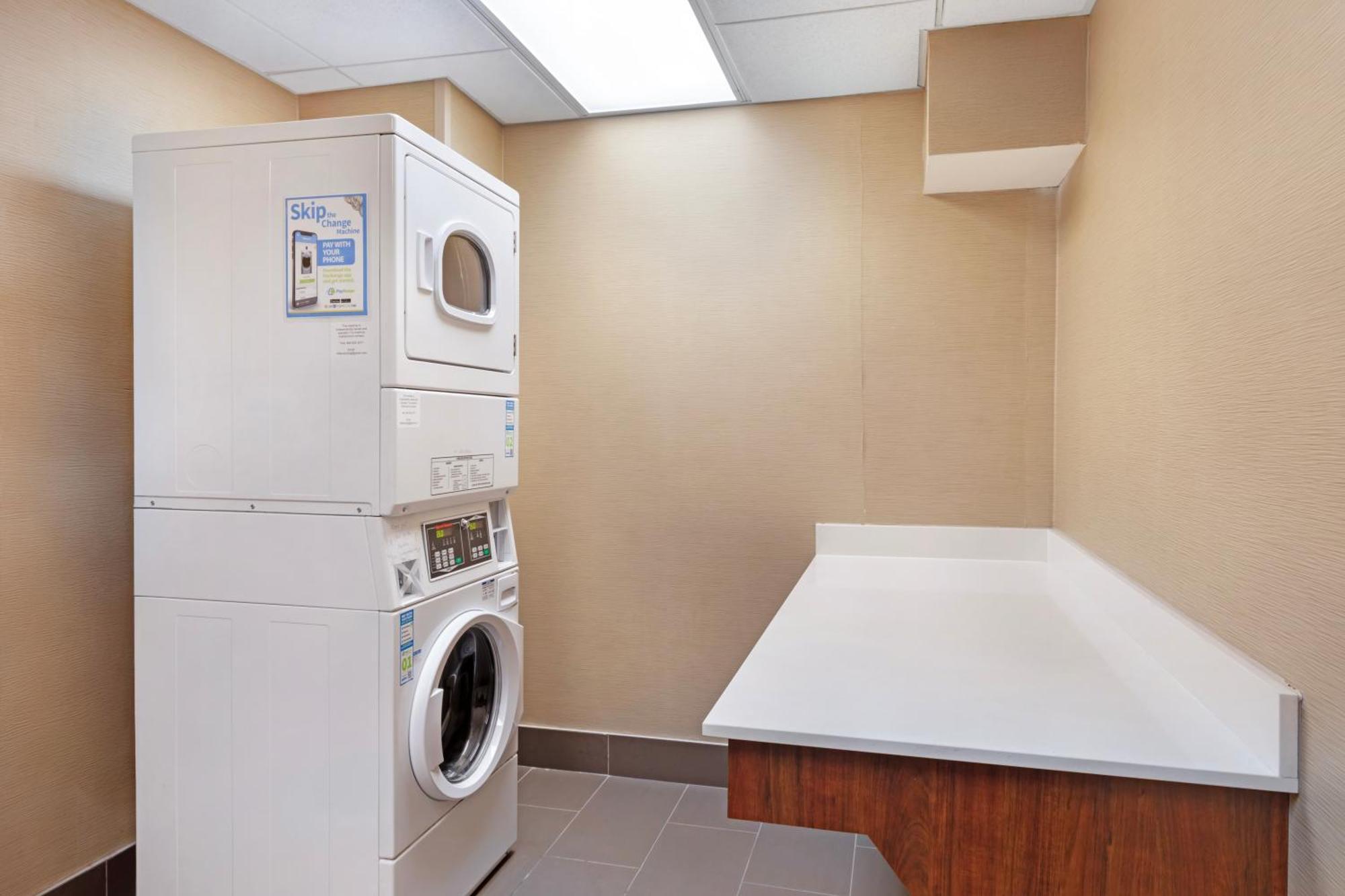 Comfort Suites Dfw N-Grapevine Zewnętrze zdjęcie