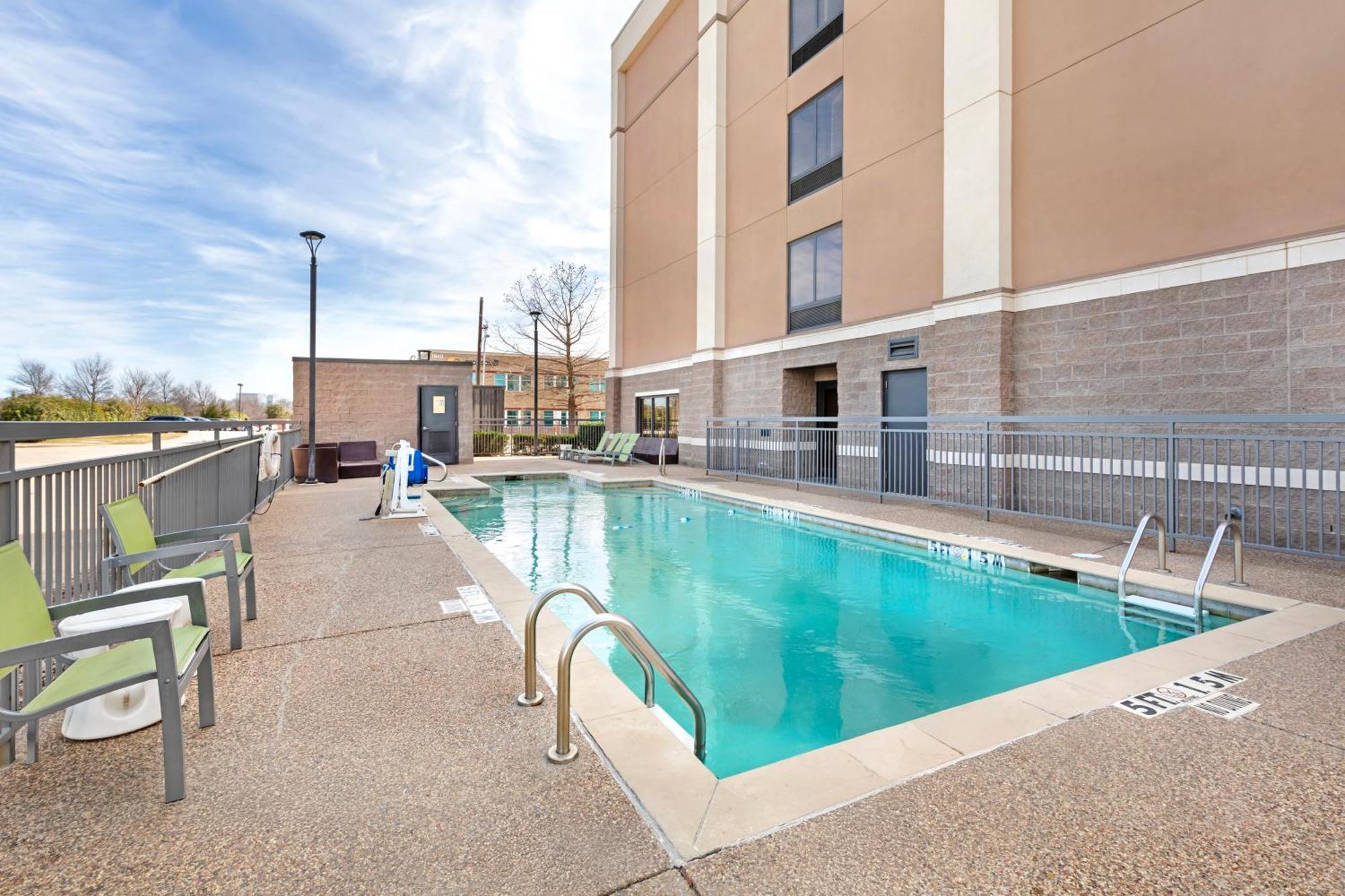 Comfort Suites Dfw N-Grapevine Zewnętrze zdjęcie