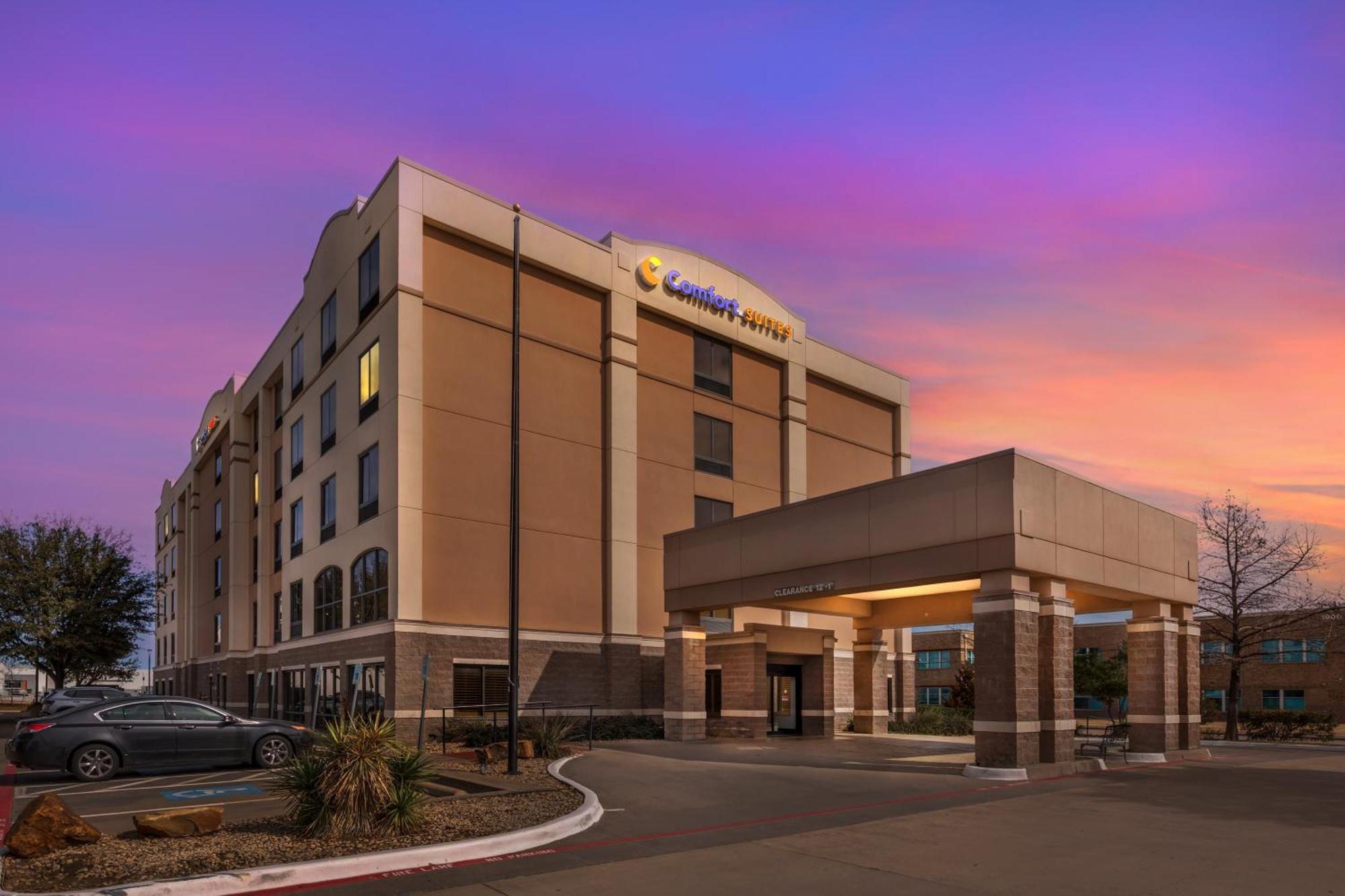 Comfort Suites Dfw N-Grapevine Zewnętrze zdjęcie